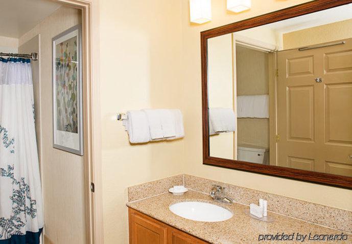 By Marriott Anaheim Area/garden Grove Hotel 3*