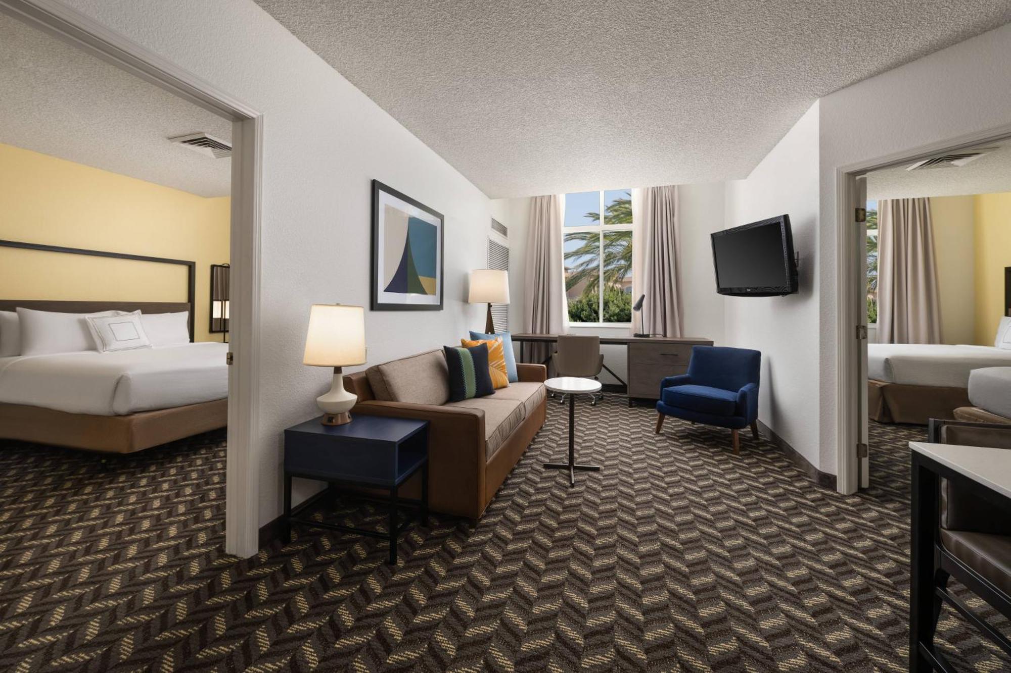 By Marriott Anaheim Area/garden Grove Hotel 3*